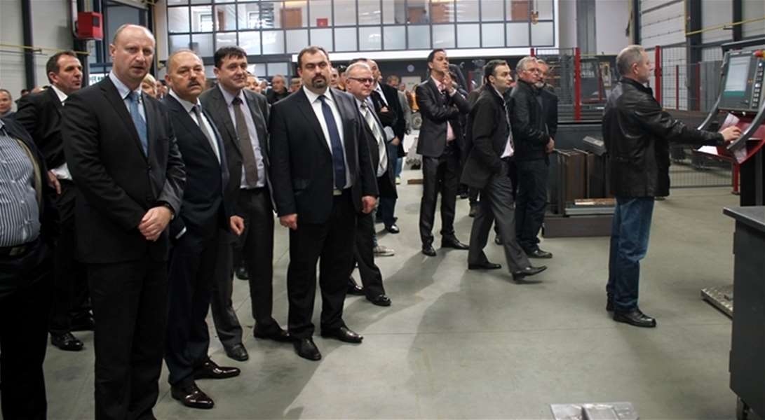 tvrtka m i hrsak.jpg