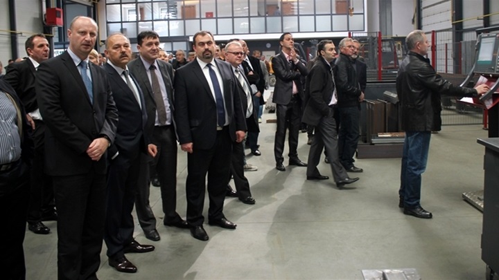 tvrtka m i hrsak.jpg