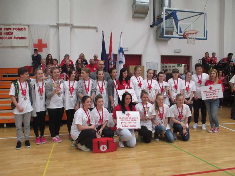 crveni križ natjecanjwe.JPG