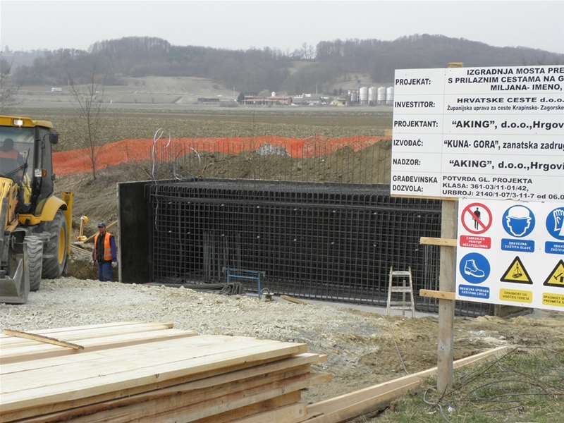 Gradnja mosta na Sutli u Miljani.JPG