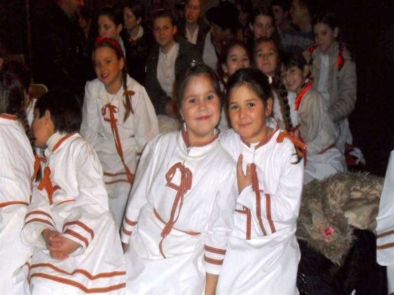 Djeca u nosnjama (800 x 600).jpg