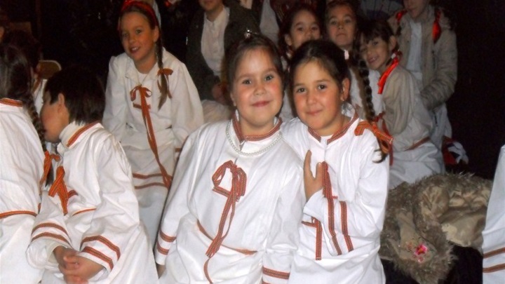 Djeca u nosnjama (800 x 600).jpg