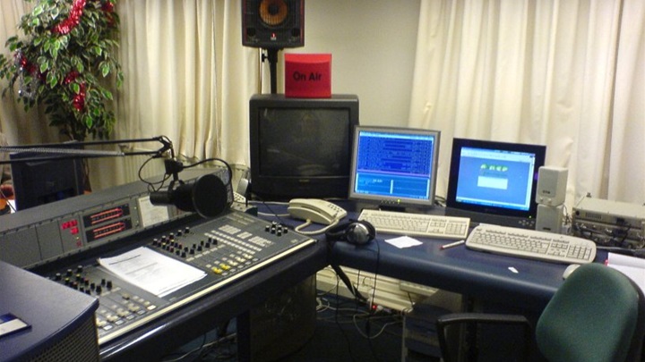 Studio_htr_radio.jpg