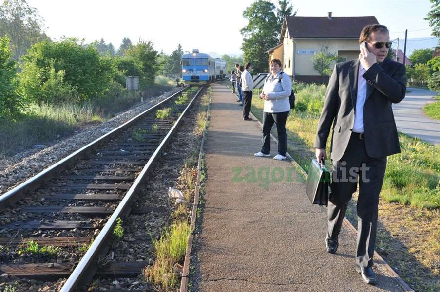 hajdas-doncic-putuje-vlakom-11052012-05.jpg