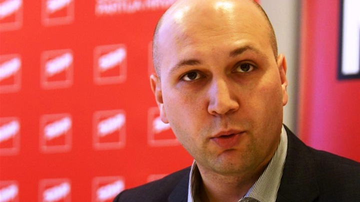 ministar zmajlović.jpg