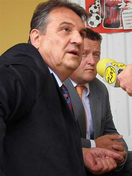 cacic dlan02 (2).jpg