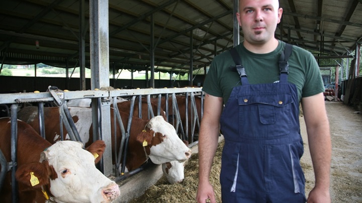 Mladi poljoprivrednik Mario Mladić