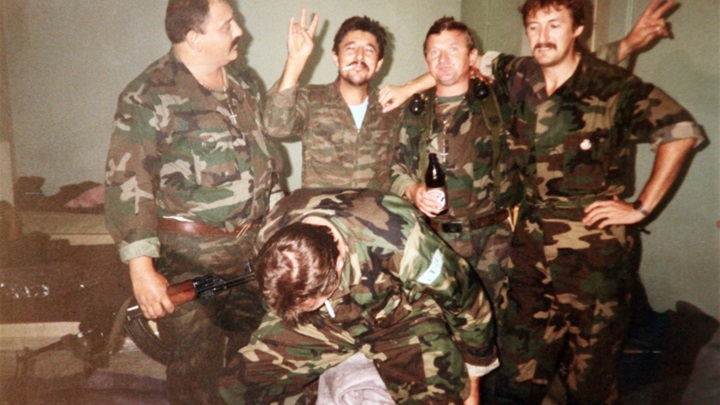 Zadnje fotografije zapovjednika Cerovečkog i policajaca iz Zasebne postrojbe PU Varaždinske.jpg