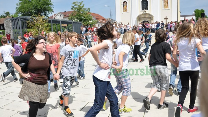 zagorje_cungeraj_zabok_trg_jelena_krizarice_06062012_03.jpg