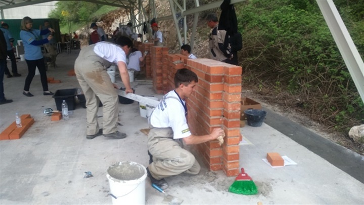 SŠ Bedekovčina - državno natjecanje u Puli (2).jpg