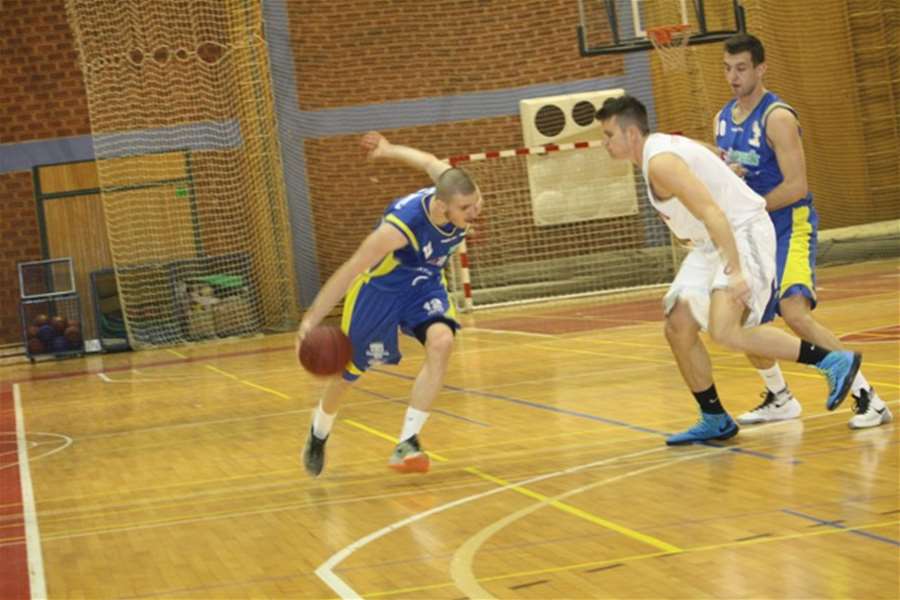 SPORT 12.1._KK ZABOK Detalj s utakmice Hermes Analitica-Zabok.jpg