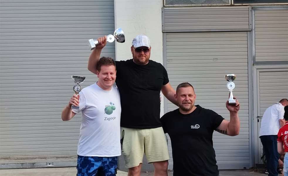 SPORT 24.5._AUTOMOBILIZAM.jpg