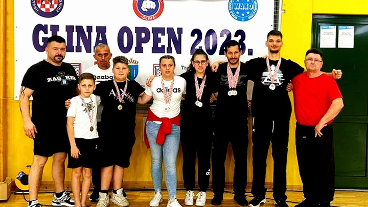 zmaj glina open.jpg