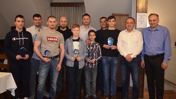 Dino Čukman i Ekipa Streljačkog kluba Marija Bistrica najbolji sportaši Općine Marija Bistrica za 2021. godinu9.JPG