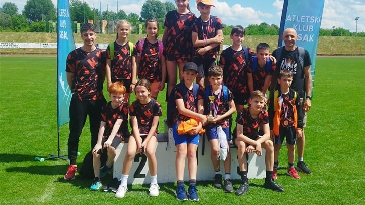 LIMAČI AK ZABOK.jpeg