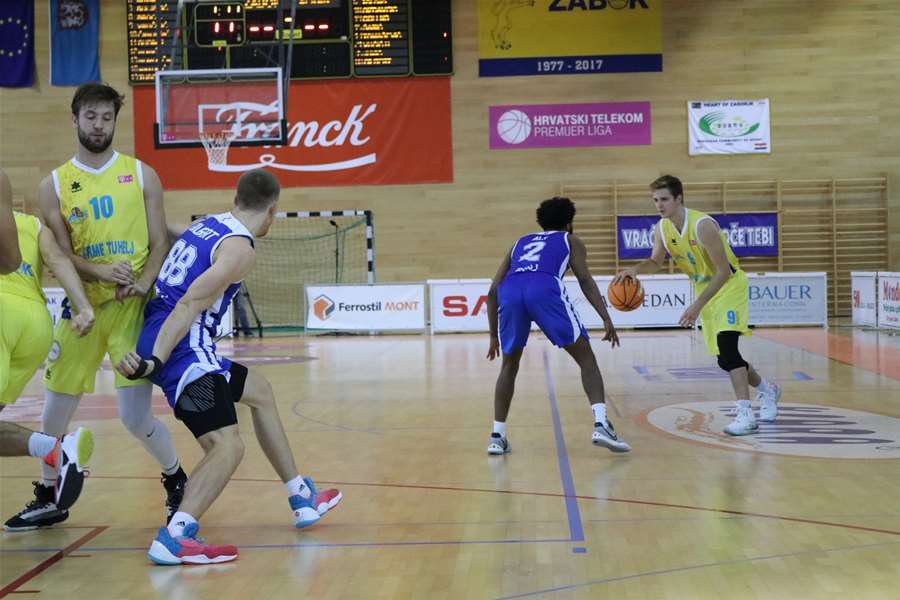 Košarkaši Zaboka danas u 18 sati dočekuju Split