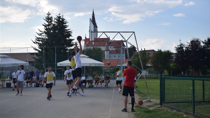 SPORT 20.6_ULIČNA KOŠARKA POBJEDA ZA MJ GOAT4.JPG