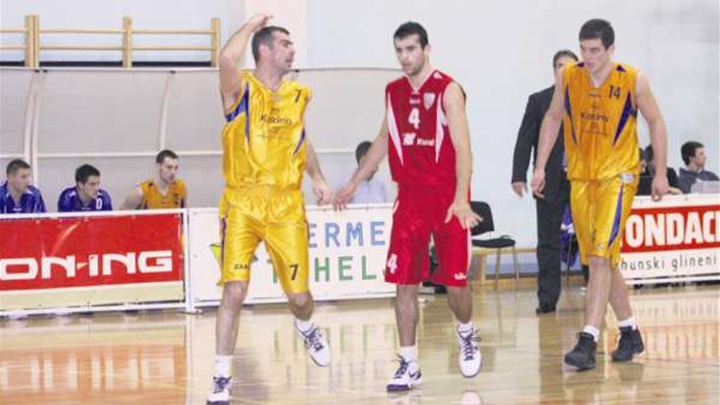 kosarka-lež, radić, krapić.jpg