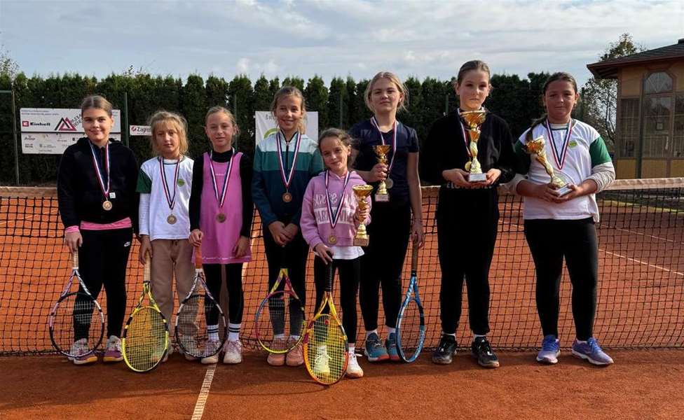 SPORT 22.10_TENIS POBJEDE ZA GLASA I STANTIĆ3.jPG