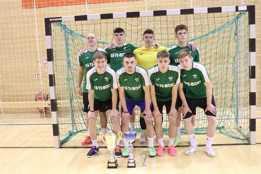 AS - NASLOVNA Pobjednička momčad Ke-te mont - Domi-Lea.jpg