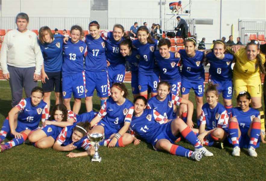 hrvatska nogometna reprezentacija žene.jpg