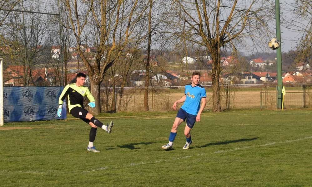 SPORT 8.4_NOGOMET 4. NL SREDIŠTE SKUPINA A BLATO U ZAVRŠNICI DO SVA TRI BODA .JPG