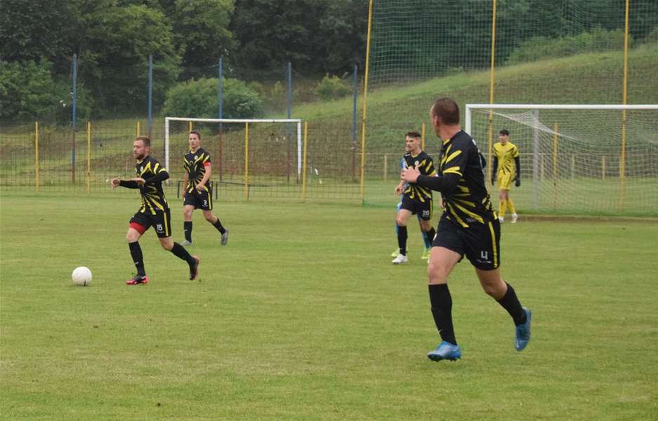 SPORT 27.9_NOGOMET 4. NL SREDIŠTE SKUPINA A GOLUBOVCU BOD PROTIV ŠPANSKOG .JPG