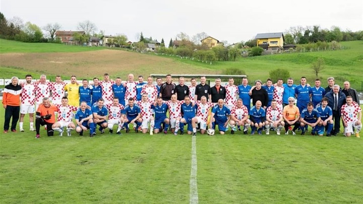 Straža ugostila reprezentaciju HNS-a1.jpg