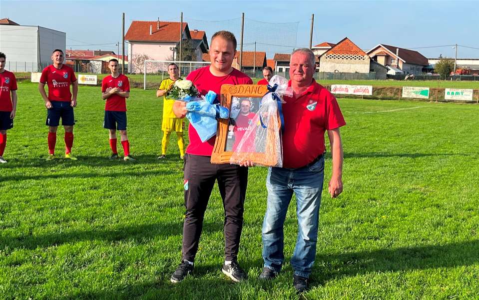 SPORT 1.11_NOGOMET Od aktivnog igranja se oprostio Danijel ''Danč'' Merkaš .jpg