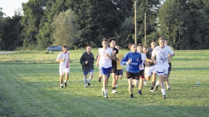 mladost - detalj s treninga.jpg