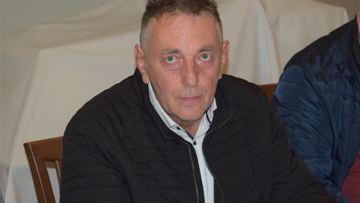 SPORT 6.2_NOGOMET PREDSJEDNIK I DALJE MARIJAN KRUHAK3.JPG