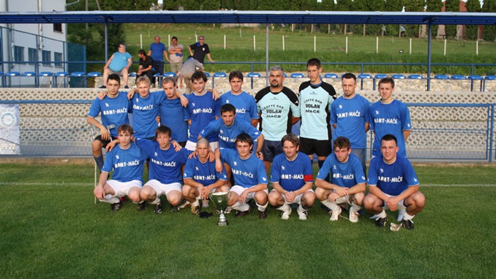 nk gaj prvaci 2009-10.jpg