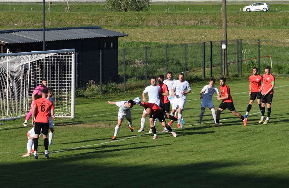 Jedinstvo - Gaj 04.JPG