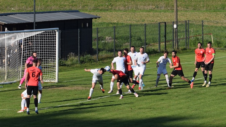 Jedinstvo - Gaj 04.JPG