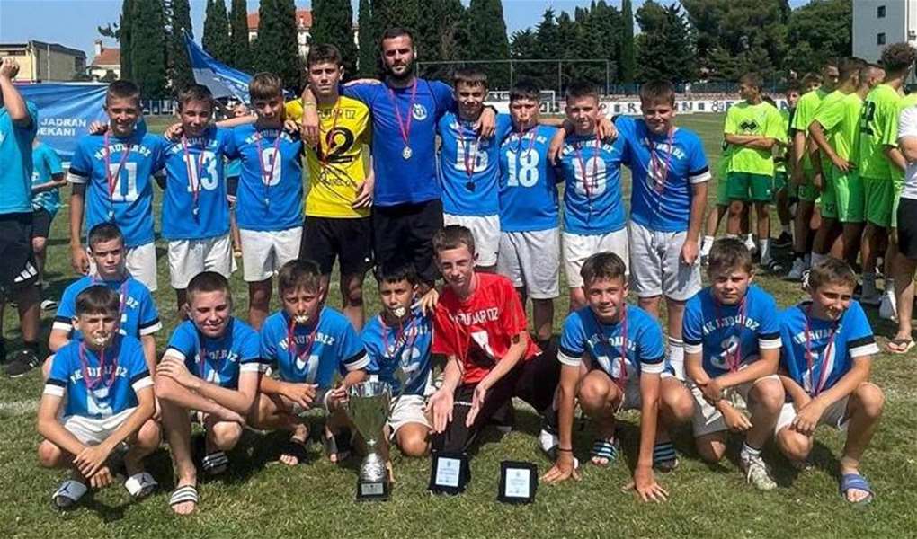 Momčad ŠN Zabok A.jpg