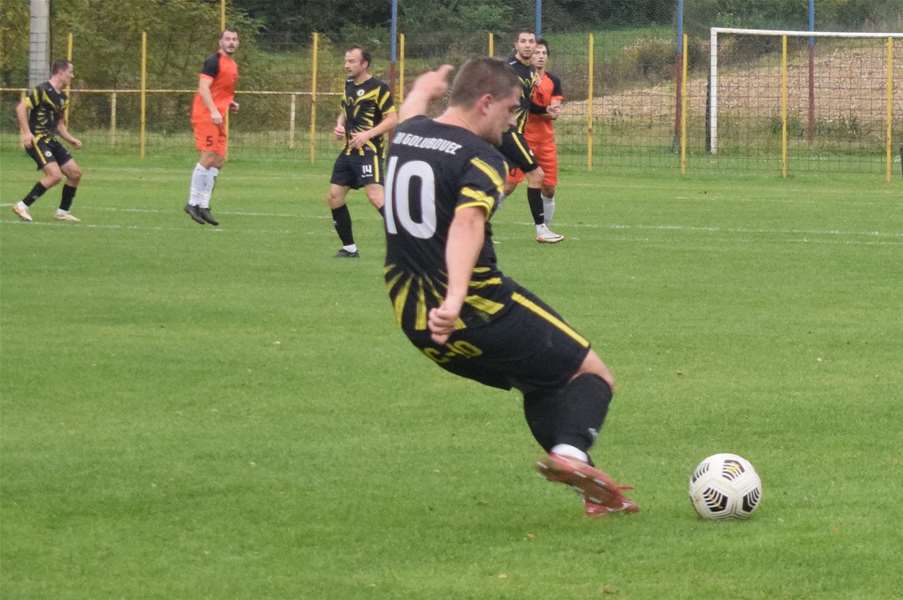 SPORT 14.11_NOGOMET 4. NL SREDIŠTE SKUPINA A PUNO BURE U SVETOJ KLARI, NA KRAJU BOD SVAKOME Nikola Bobek .JPG