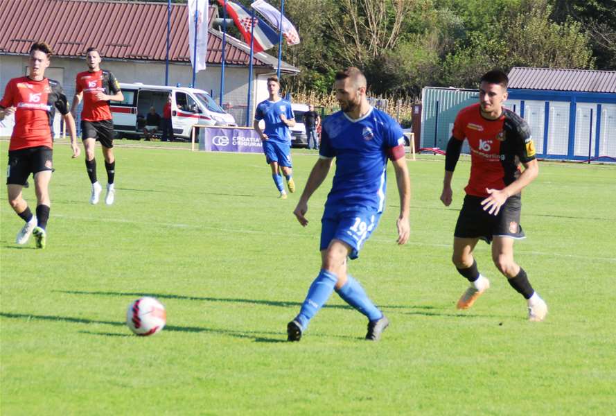 ANDREJ LANDRIPET_ZAGOREC (2).JPG