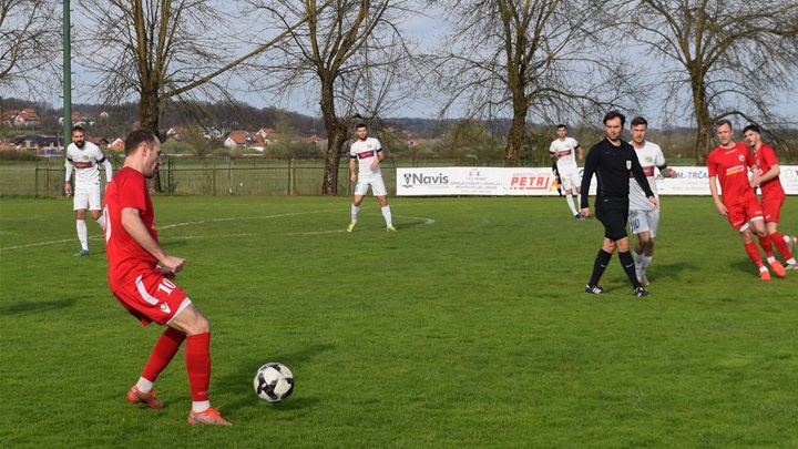 Tondach lučko03.JPG