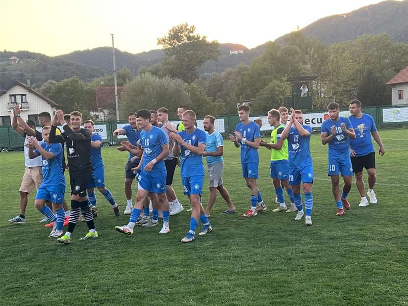 NASLOVNA.jpg