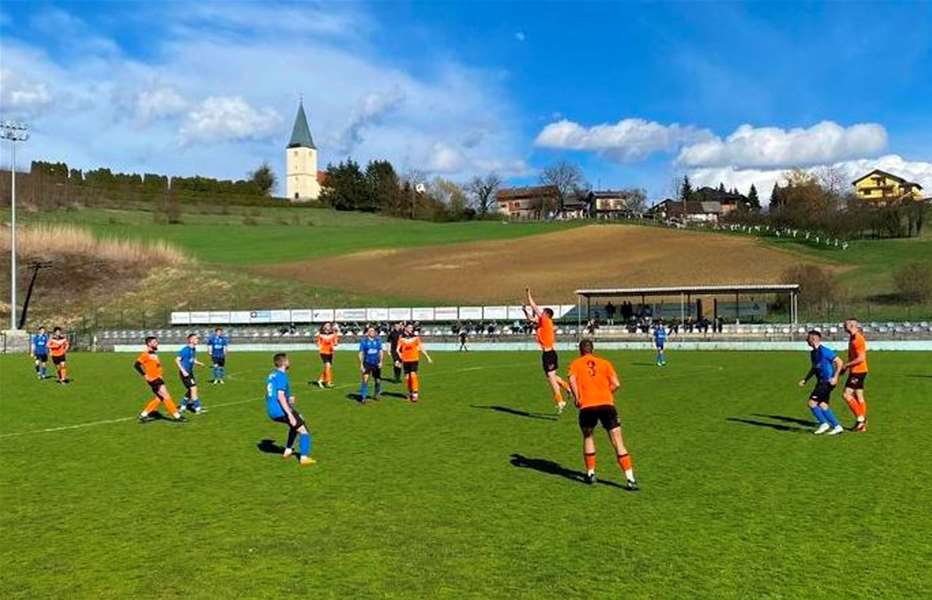 SPORT 4.4_NOGOMET 4. NL SREDIŠTE SKUPINA A STRAŽA SREDILA PREČKO .jpg