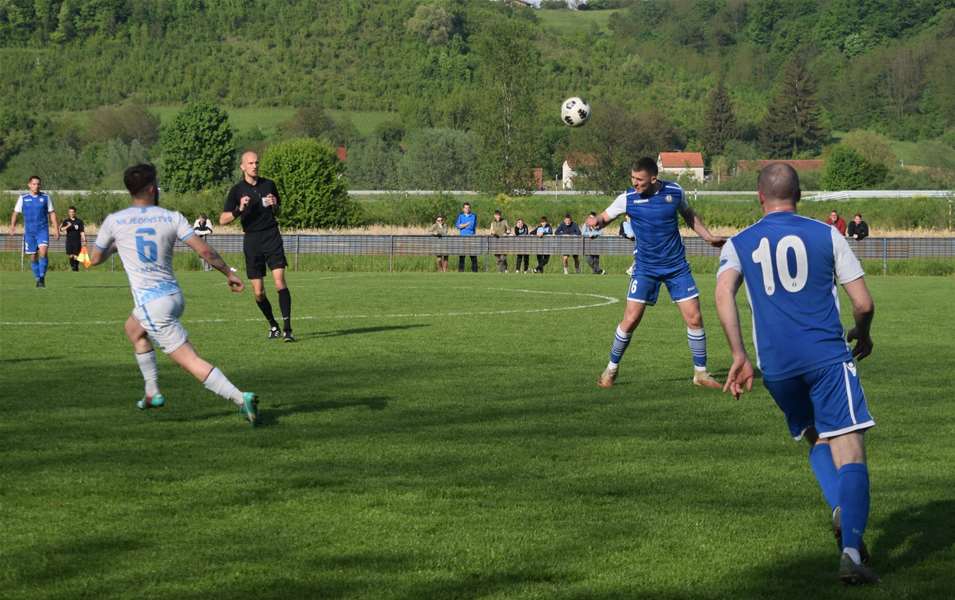 SPORT 23.8_NOGOMET 1. ŽNL TKO ĆE NASLIJEDITI RUDAR DUBRAVA ZABOČKA .JPG