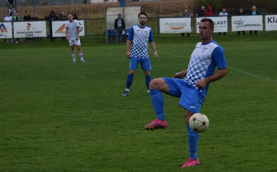 SPORT 7.11_NOGOMET 4. NL SREDIŠTE SKUPINA A IVANČICA DO TREĆE POBJEDE .JPG