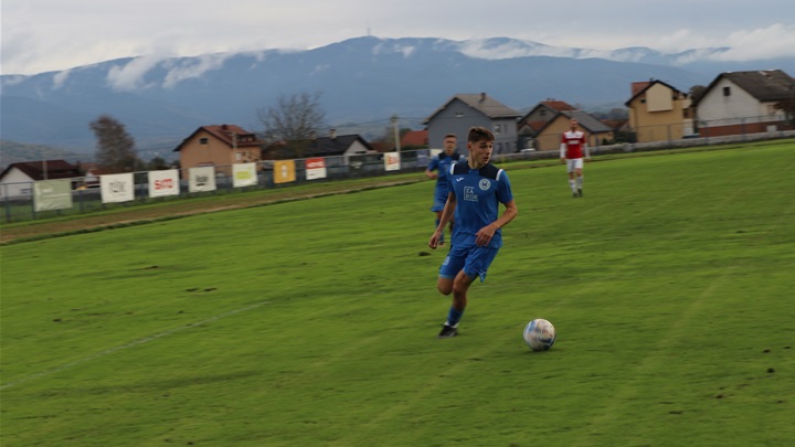 ILOVAC-MLADOST.JPG