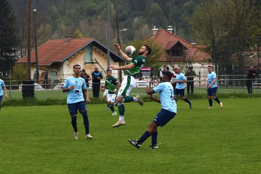Stubica - pregrada 04.JPG