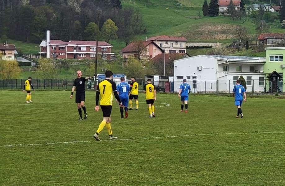 RADOBOJ SE POBJEDOM VRATIO NA PRVO MJESTO 3.jpg