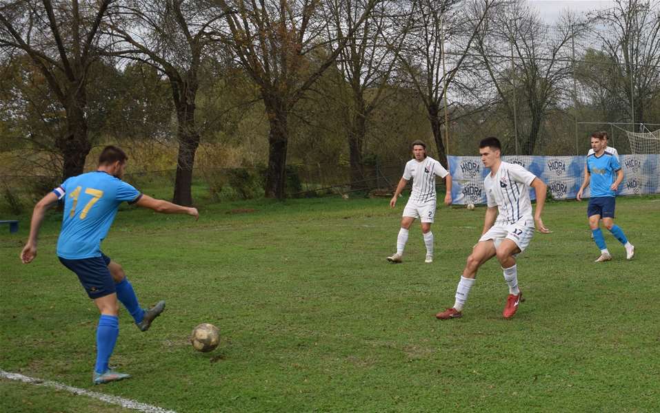 tondach - polet 02.JPG