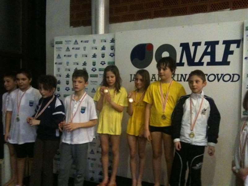 Štafeta početnici sisak