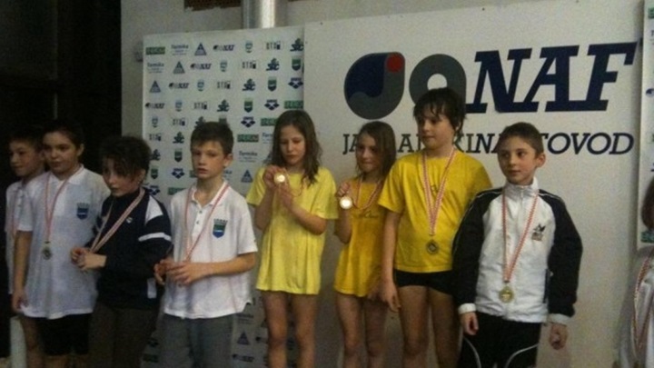 Štafeta početnici sisak