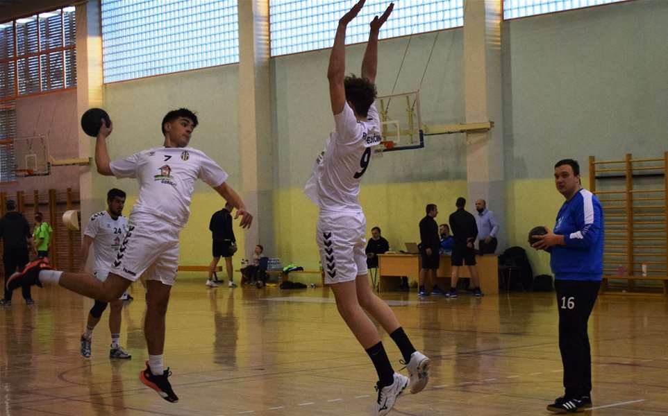 SPORT 13.12._RUKOMET MUŠKI 3. HRL SREDIŠTE SKUPINA A ZA KRAJ PRVOG DIJELA SEZONE PORAZ KOD VODEĆEG    .JPG