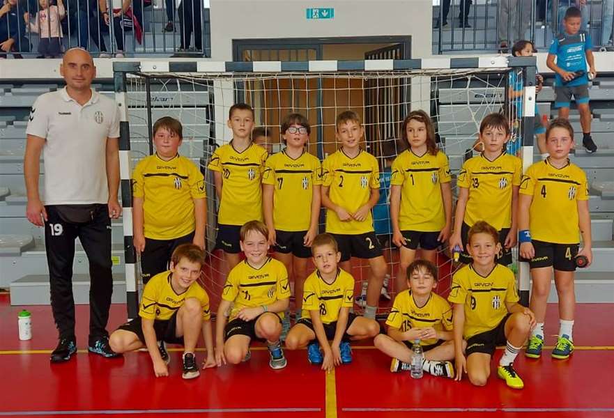 SPORT 17.10._MINI RUKOMET BEDEKOVČINA NASTUPA SA DVIJE EKIPE.jpg